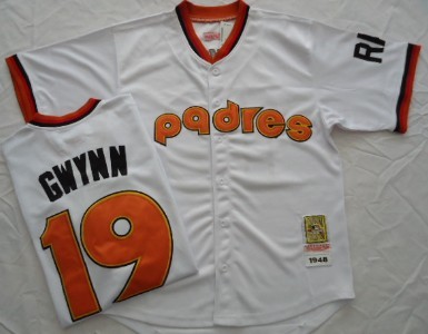 Men's San Diego Padres #19 Tony Gwynn White Throwback Jersey