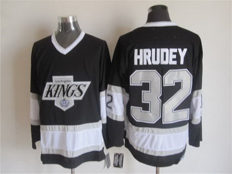 Men's Los Angeles Kings #32 Kelly Hrudey 1992-93 Black CCM Vintage Throwback Jersey