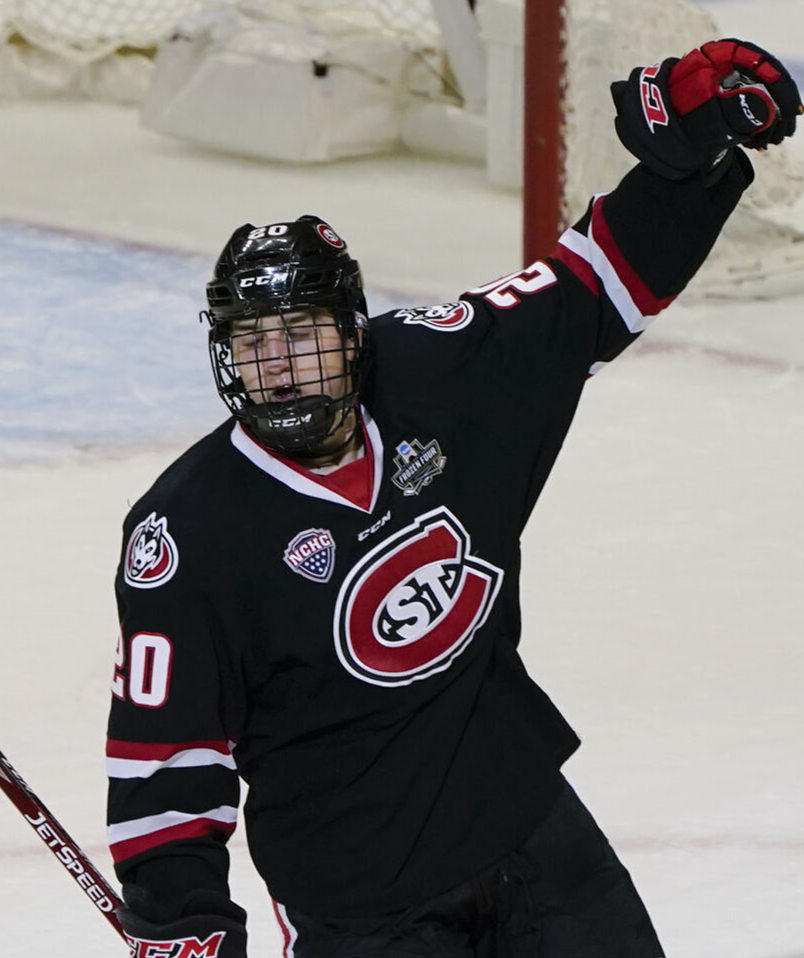 Mens St. Cloud State Huskies #20 Nolan Walker Stitched CCM 2016 Black College Hockey Jersey