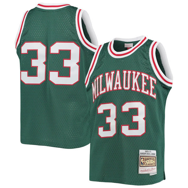 Mens Milwaukee Bucks #33 Kareem Abdul-Jabbar Green Mitchell & Ness 1970-71 Hardwood Classics Swingman Jersey