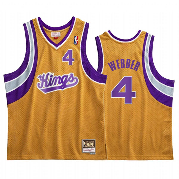 Mens Sacramento Kings Retired Player ##4 Chris Webber Mitchell & Ness Gold 2005-06 Hardwood Classics Swingman Jersey