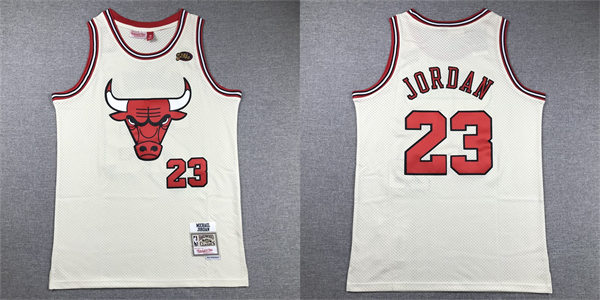 Mens Chicago Bulls #23 Michael Jordan Mitchell & Ness Chainstitch Swingman Jersey - Cream