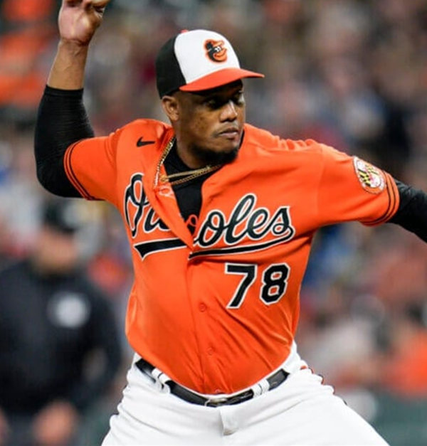 Mens Baltimore Orioles #78 Yennier Cano Nike Orange Alternate Flexbase Jersey