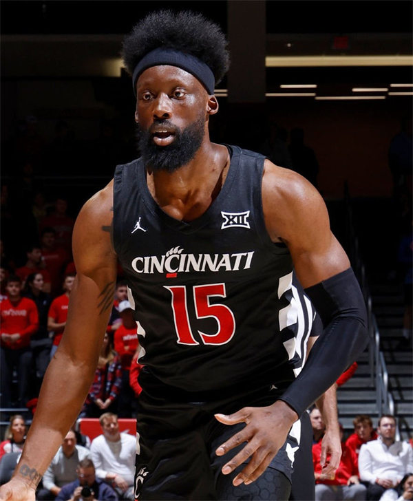 Mens Youth Cincinnati Bearcats #15 John Newman III 2023-24 Black XII College Basketball Game Jersey