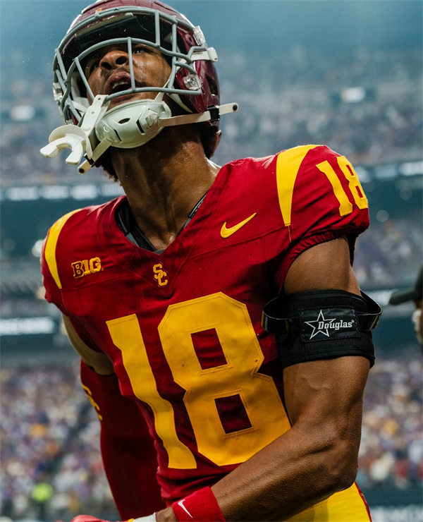 Men's USC Trojans #18 Eric Gentry Nike 2024 BigTen F.U.S.E. Limited Cardinal College Football Game Jersey