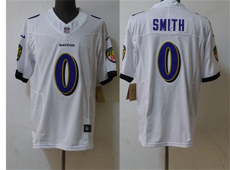 Youth Baltimore Ravens #0 Roquan Smith Nike White Vapor Limited Jersey