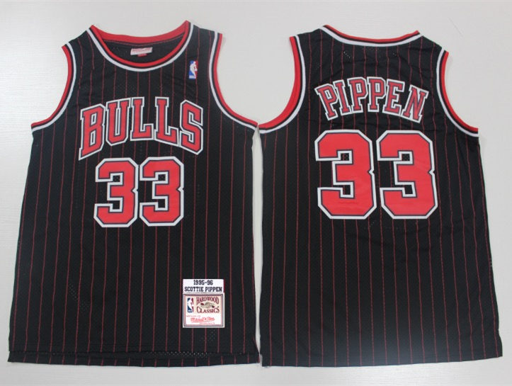 Mens Chicago Bulls #33 Scottie Pippen 1995-96 Black Pinstripe Mitchell&Ness NBA Throwback Jersey
