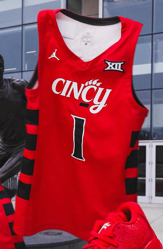 Mens Youth Cincinnati Bearcats Custom 2023-24 Red XII College Basketball Game Jersey