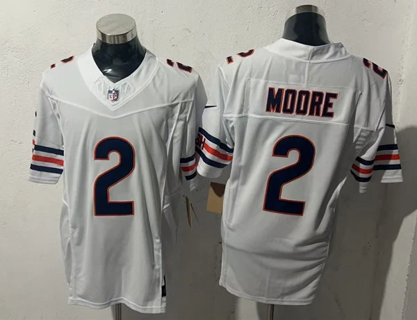 Men's Chicago Bears #2 D.J. Moore Nike White Vapor F.U.S.E. Limited Jersey