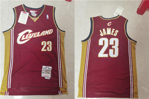 Mens Cleveland Cavaliers #23 LeBron James Maroon 2003-04 Mitchell & Ness Hardwood Classics Throwback Jersey